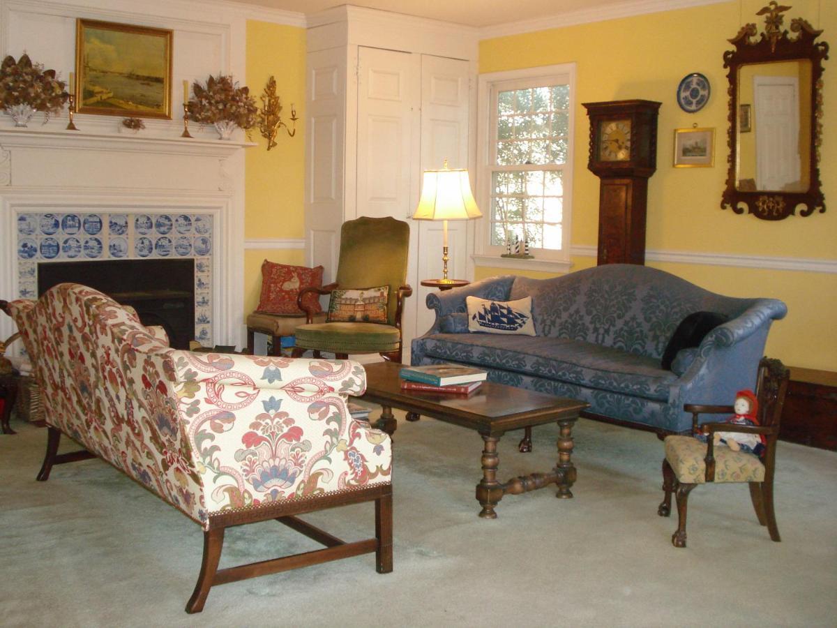 Newport House Bed & Breakfast Γουίλιαμσμπεργκ Εξωτερικό φωτογραφία