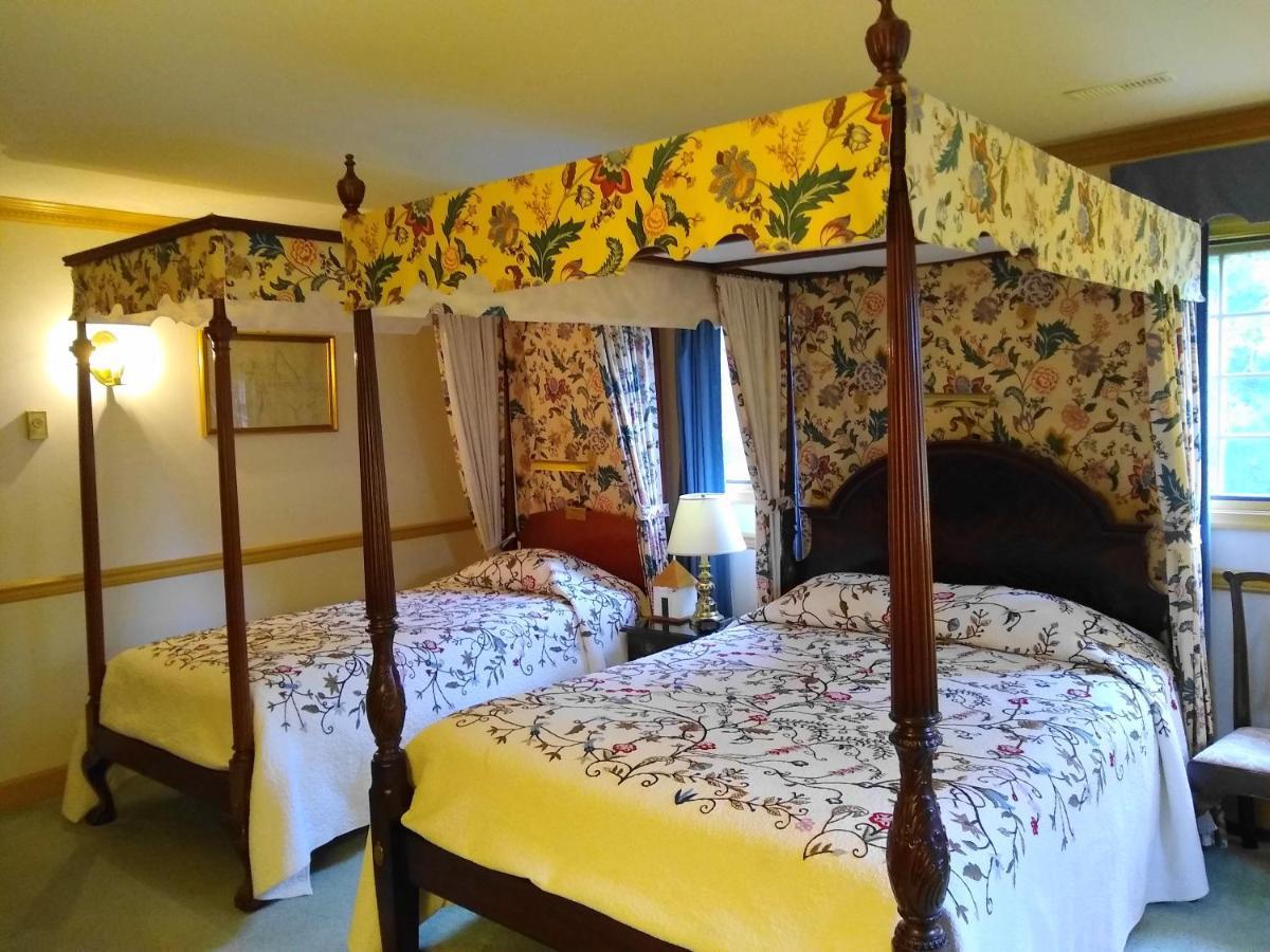Newport House Bed & Breakfast Γουίλιαμσμπεργκ Δωμάτιο φωτογραφία