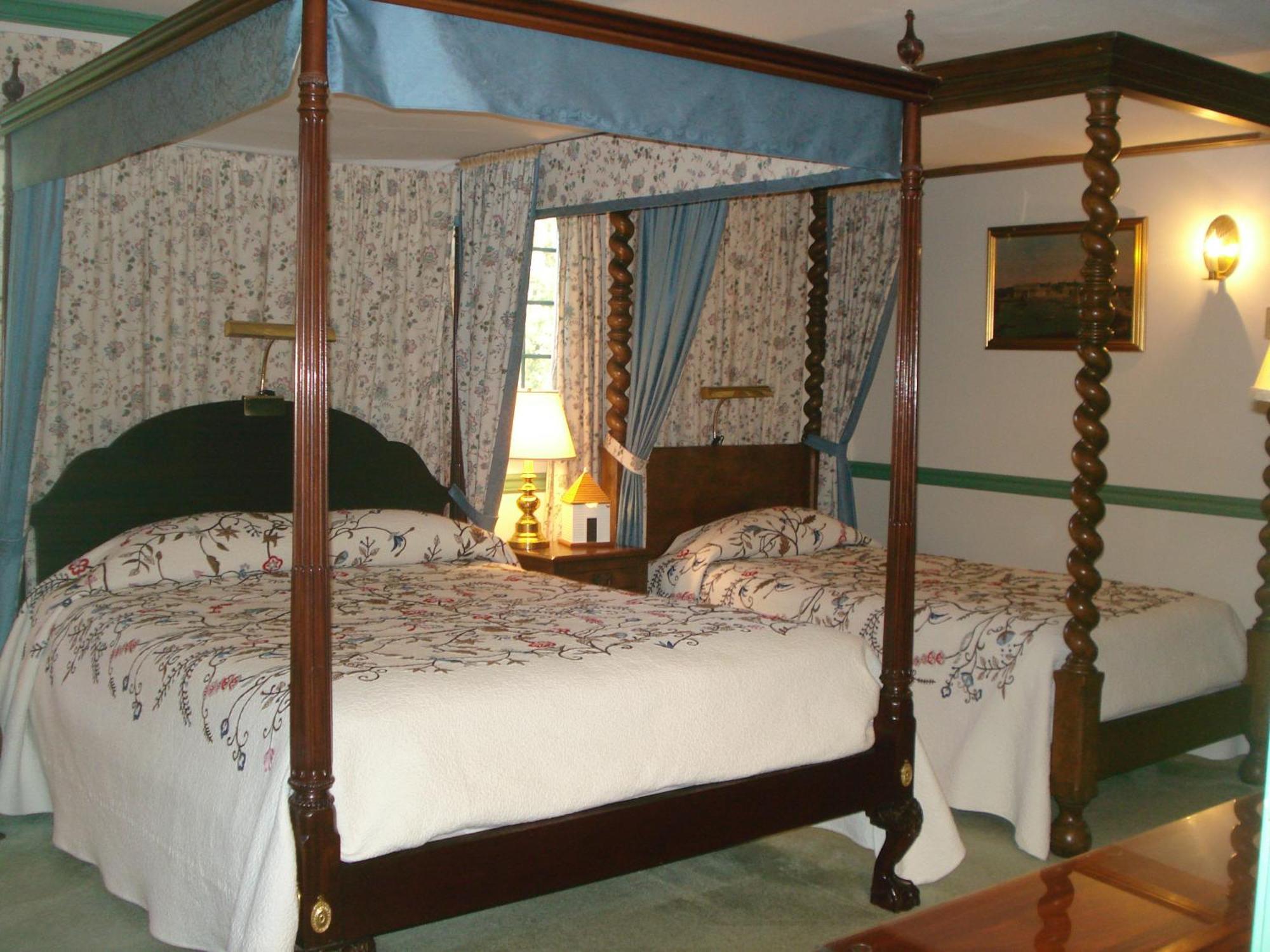 Newport House Bed & Breakfast Γουίλιαμσμπεργκ Δωμάτιο φωτογραφία